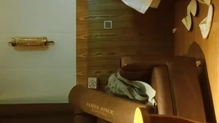 亲爱的兄弟，英色千花